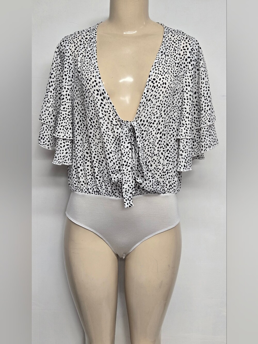 Alter'd State M Bodysuit Tie Front Tier Ruffle Sleeves Animal Print Black White